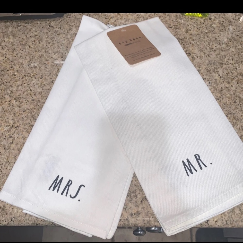 Rae Dunn Kitchen Towels